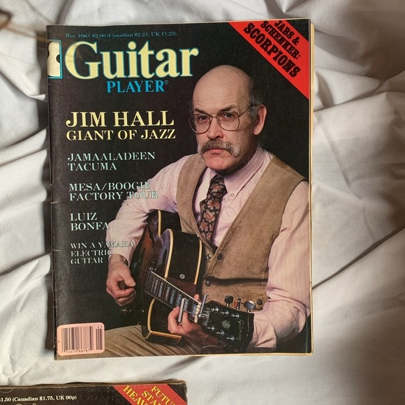 Guitar Player Magazine April 1982 - Picture 4 of 4